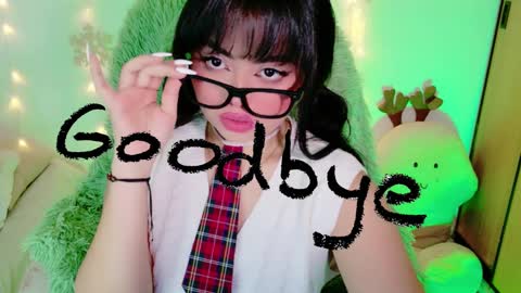 Snapshot of damn_that_booty chatting on January 23, 7:43 am Criss online show from January 23, 7:43 am