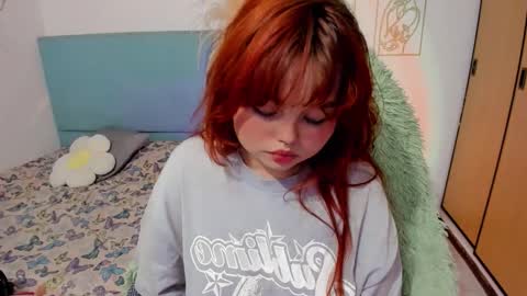 Snapshot of damn_that_booty chatting on September 23, 2:14 am Criss online show from September 23, 2:14 am