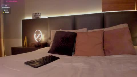 D A M O N online show from November 9, 10:13 am