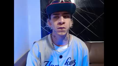 dan_jonson15 online show from September 17, 1:51 am