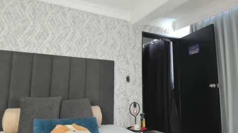 Dana online show from September 19, 4:29 pm