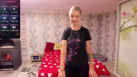 Snapshot of danamily chatting on October 3, 9:06 am Denisa personalized vinyl photo wallpaper 95-cm length 239-cm height with danamilys autograph or photo on request personaliz online show from October 3, 9:06 am