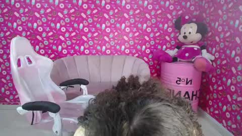 Danatella  online show from February 17, 7:10 pm