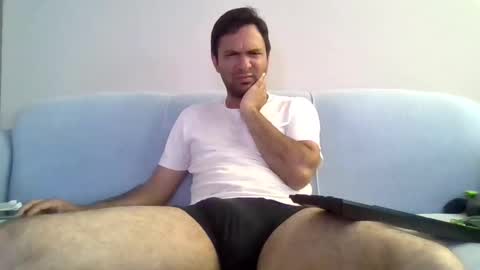 Snapshot of dandyriver chatting on October 19, 9:04 pm dandyriver online show from October 19, 9:04 pm