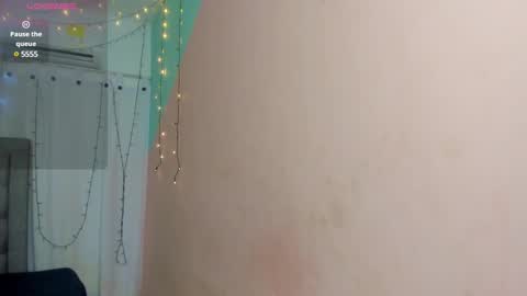 Snapshot of dani_lue chatting on January 30, 12:06 pm dani_lue online show from January 30, 12:06 pm