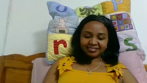 danie80704 online show from September 29, 7:19 pm