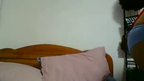 danie80704 online show from October 23, 3:11 pm