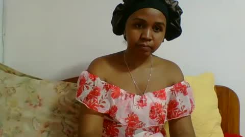 danie80704 online show from November 17, 7:19 pm