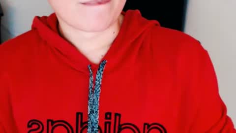 Snapshot of daniel_ruis16 chatting on February 19, 3:27 pm daniel_ruis16 online show from February 19, 3:27 pm