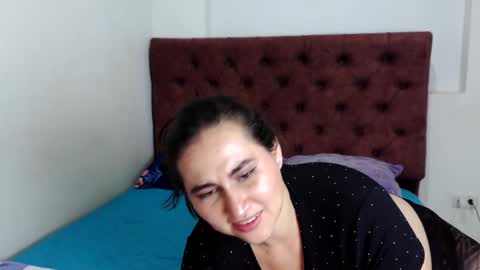 Snapshot of daniela_sexy34 chatting on January 20, 12:36 am daniela_sexy34 online show from January 20, 12:36 am