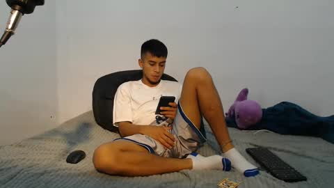 danielitopapii online show from February 26, 2:59 am