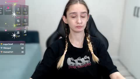 Daniella Martin online show from January 7, 12:03 am