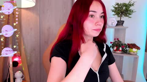 Danielle Rose online show from December 17, 2:33 am