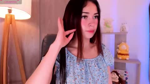 Danielle Rose online show from October 24, 10:06 pm