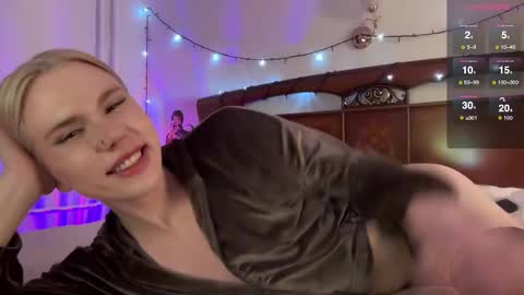 Snapshot of danielpaige_ chatting on January 13, 10:35 pm GABRIEL online show from January 13, 10:35 pm