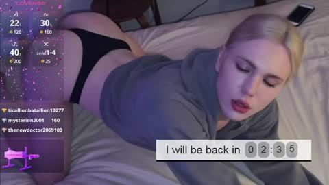 Snapshot of danielpaige_ chatting on February 8, 6:55 pm GABRIEL online show from February 8, 6:55 pm