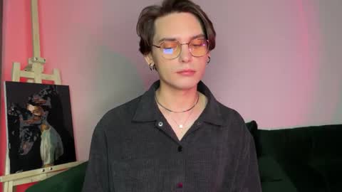 danieltuckerr online show from October 6, 7:00 pm