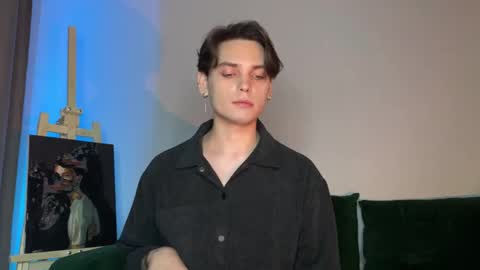 danieltuckerr online show from November 26, 8:21 pm