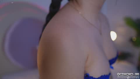      online show from December 11, 10:27 pm