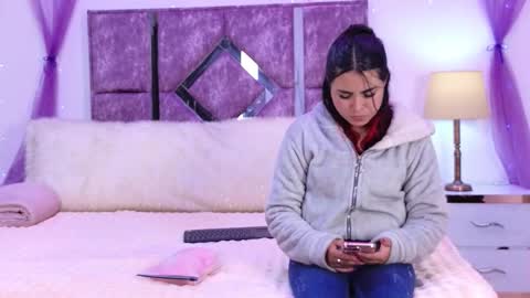 Snapshot of danilu_eva21 chatting on November 14, 8:18 pm Danilu and Eva online show from November 14, 8:18 pm