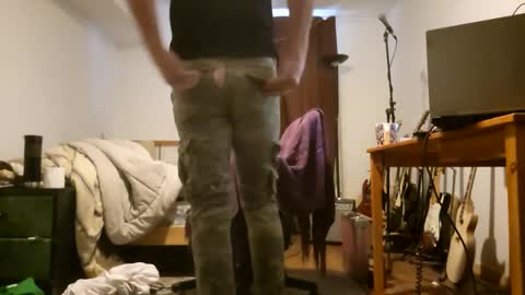 danimal5000 online show from December 2, 6:54 pm