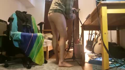 danimal5000 online show from January 4, 7:55 pm