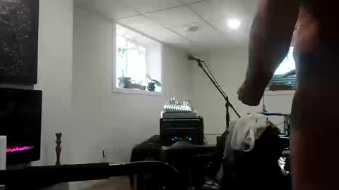 danimal5000 online show from October 10, 7:02 pm