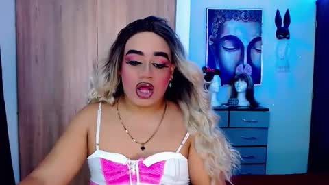 danipein online show from September 21, 11:45 am