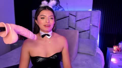 Dani Phonenix online show from January 28, 2:32 am