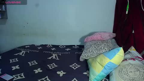 danisabrownn online show from October 12, 2:38 pm