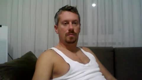 daniel online show from November 25, 8:31 pm