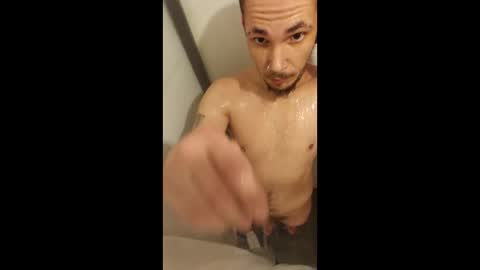 Snapshot of dankfuckcouple chatting on December 19, 8:21 am dankfuckcouple online show from December 19, 8:21 am