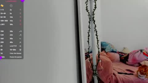 Snapshot of danna_rhodesx chatting on November 24, 5:07 am Danna Rhodes online show from November 24, 5:07 am