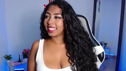 Danna online show from December 2, 7:47 am