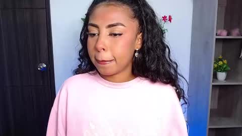 Danna online show from October 3, 9:12 pm