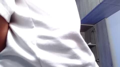 Danna online show from November 12, 2:34 am