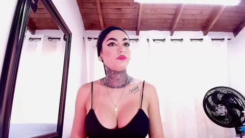 Danna Berlin  online show from February 6, 7:18 pm