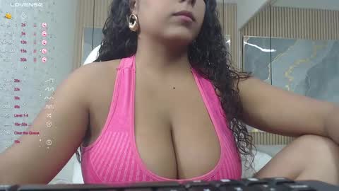 danna online show from October 27, 8:02 pm