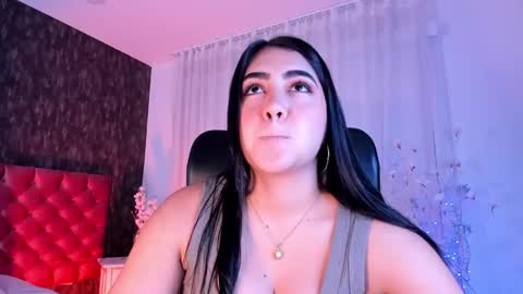 Danna online show from January 3, 2:19 pm