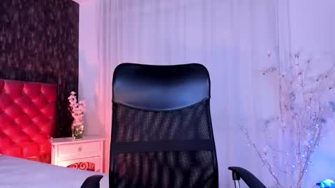 Danna online show from January 10, 3:16 pm