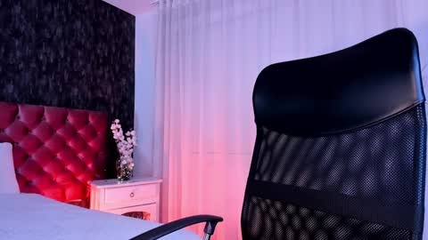 Danna online show from January 15, 2:56 pm