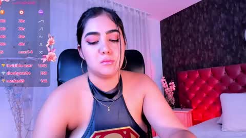 Danna online show from February 6, 7:51 pm