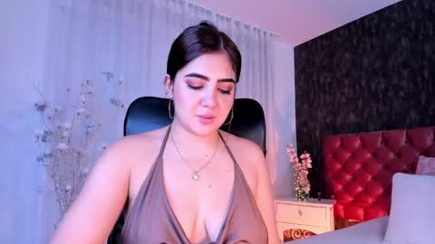 Danna online show from February 25, 5:58 pm