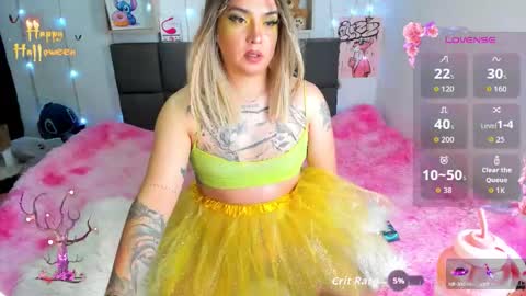 dannia_13 online show from October 7, 2:09 am