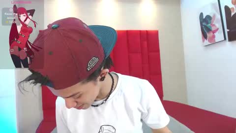 Danny online show from November 21, 1:21 pm