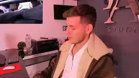 danny_and_lara online show from September 20, 2:07 pm