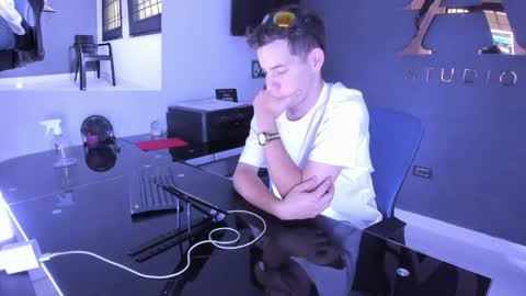 danny_and_lara online show from September 28, 4:34 pm