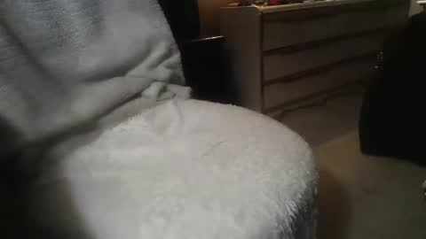 Snapshot of dannyb618 chatting on October 26, 11:27 am Danielle online show from October 26, 11:27 am