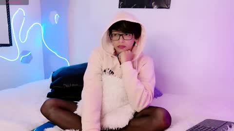 Danny online show from November 9, 8:45 am