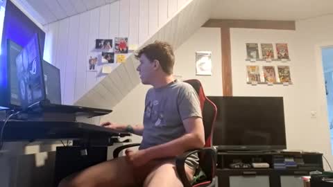 Danny Toy Boy online show from November 15, 11:51 am